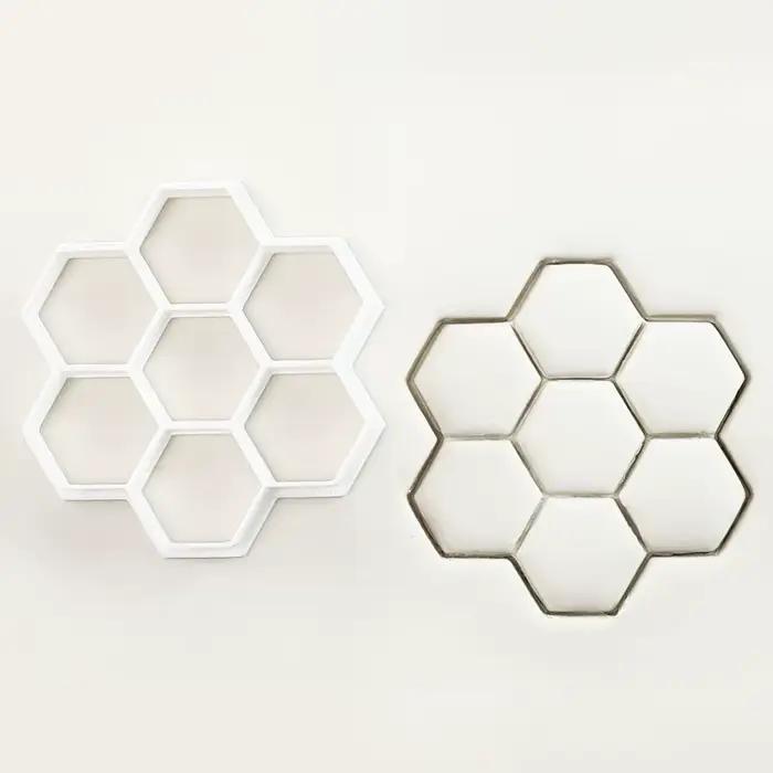 1 Emporte-pièce en forme de nid d'abeille, motif abeille insecte de dessin animé, pour biscuits, mou