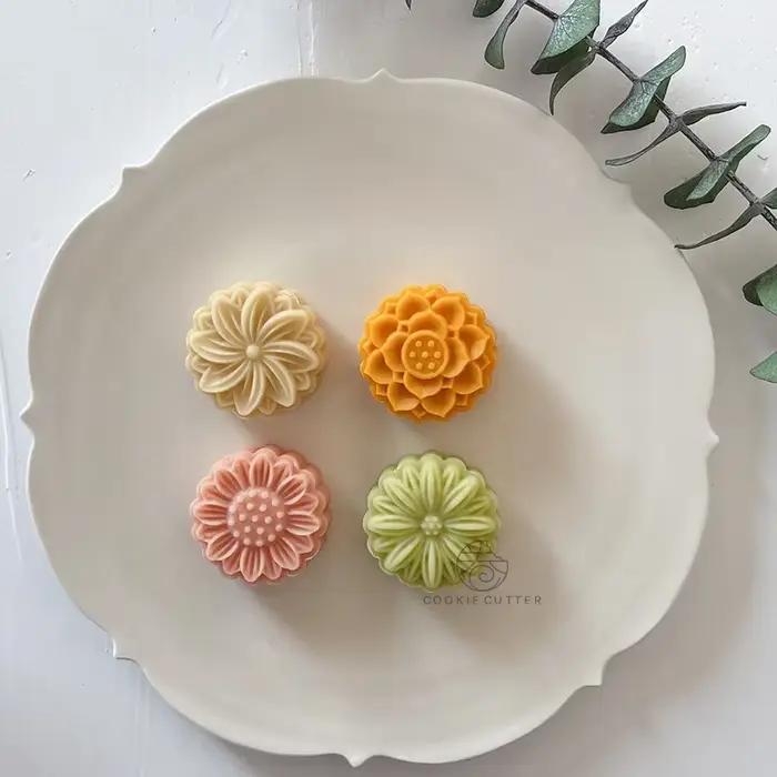 Mini moule à gâteau en forme de fleur et de lune