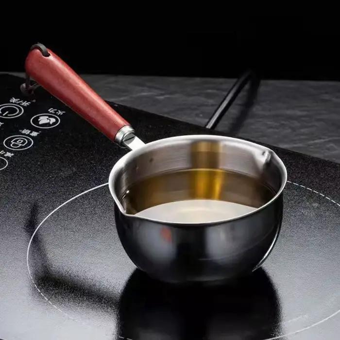 Petit pot d'arrosage d'huile en acier inoxydable avec manche en bois, marmite à lait multifonction, huile chaude, friture, ménage, cuisine