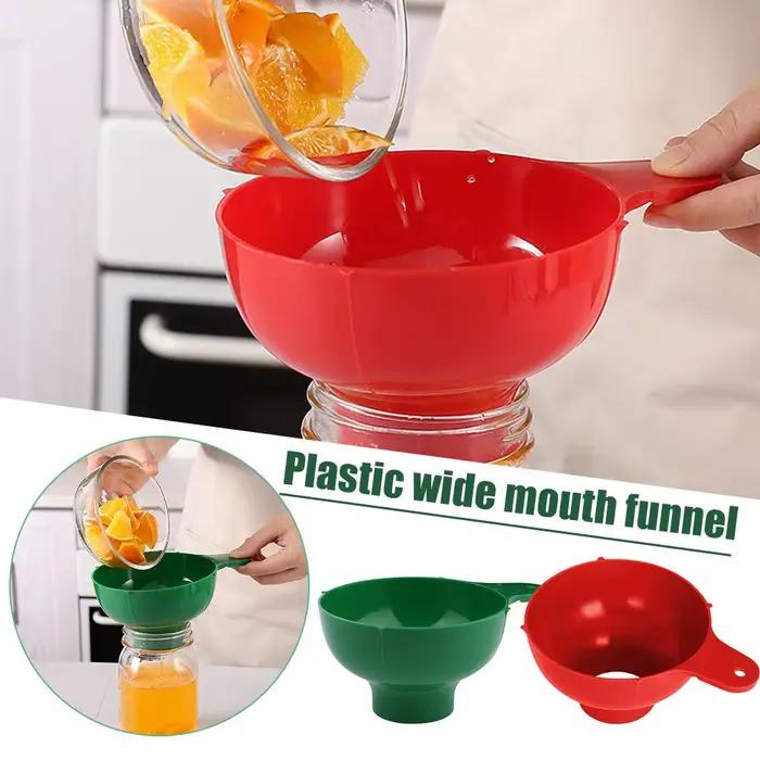 Entonnoir en plastique en conserve