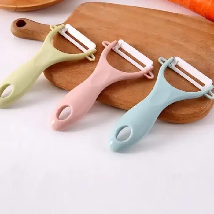 1 éplucheur en céramique, couteau à fruits, éplucheur de légumes avec lame en céramique, accessoires de cuisine, outils pour légumes, couleur aléatoire