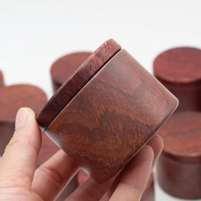 Pots en étain de Grain de bois de poire rouge de 8oz, 12 pièces, avec couvercles, durables et réutilisables pour la fabrication de bougies, le stockage de bijoux et plus encore