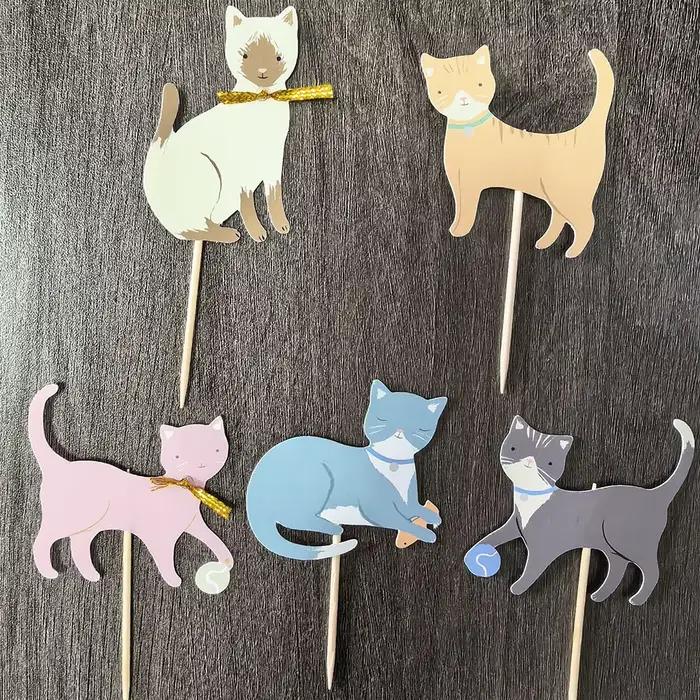Décorations de gâteau pour fête de chaton 10 pièces/ensemble pics à cupcakes pour animaux de compagnie pour baby shower chaton décorations d'anniversaire avec empreintes de pattes de chat occasions spéciales pour enfants et adultes