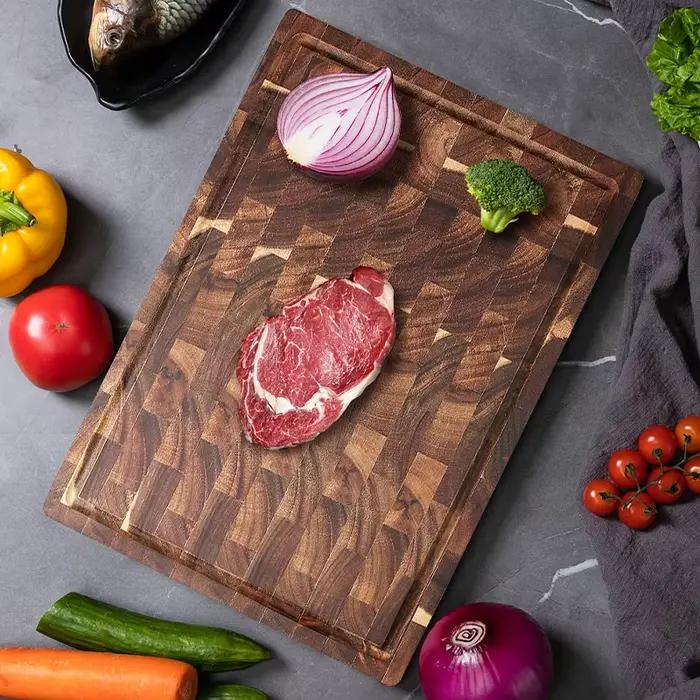 Planche à découper en bois d'acacia