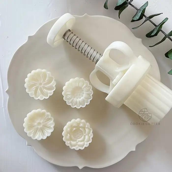 Mini moule à gâteau en forme de fleur et de lune