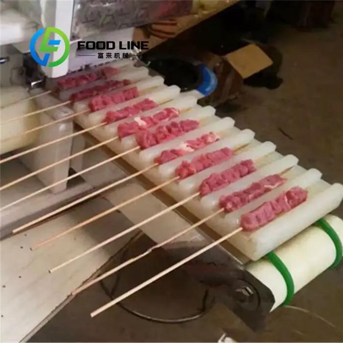 Machine à brochettes satay et kebab automatique pour événements et industries alimentaires haute performance occasions spéciales restaurants hôtels fermes usines transformation de la viande