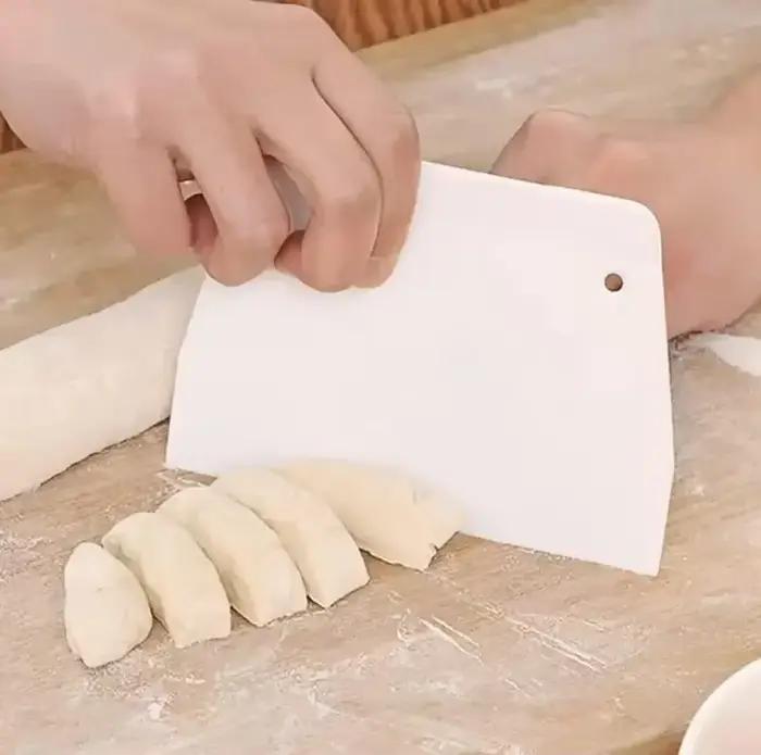 Ensemble de coupe-pâte polyvalent, outils de pâtisserie et de boulangerie, spatules à glaçage et fondant, kit de cuisson pour gâteaux et pâtes à pain, occasion spéciale