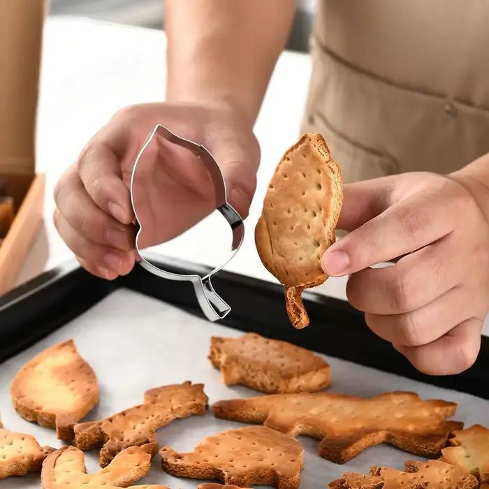 Outil de pâtisserie, moule à biscuits dinosaure de dessin animé en forme d'animal