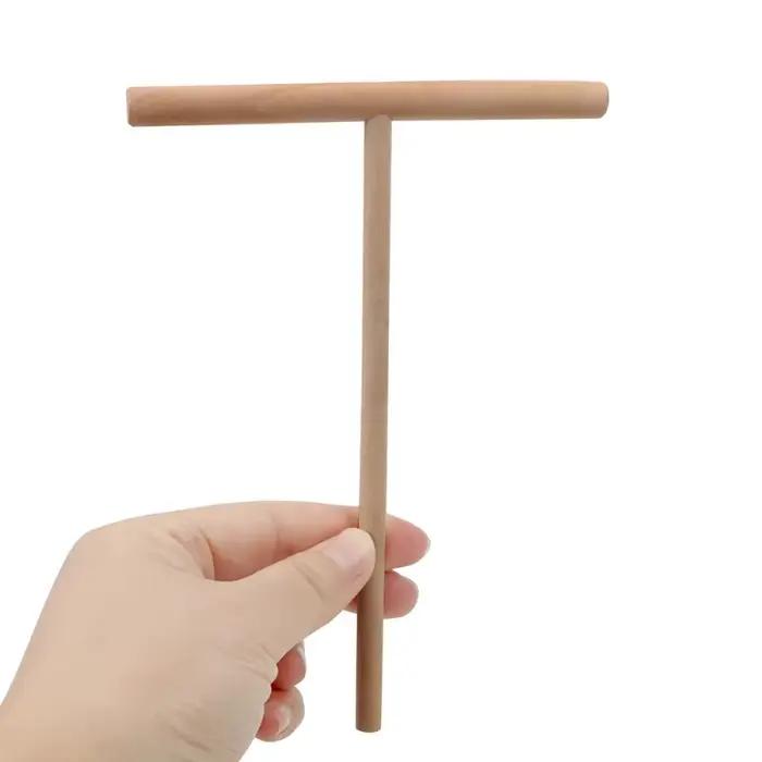 Crêpière en bois en forme de T