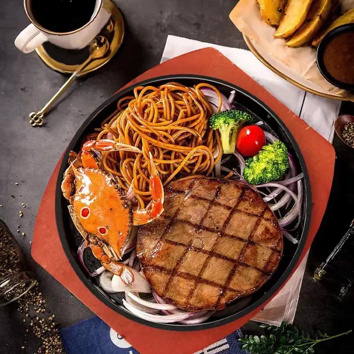 Poêle à griller ronde avec base en bois, assiette en fonte, taille personnelle, restaurant, service, cuisine, ménage