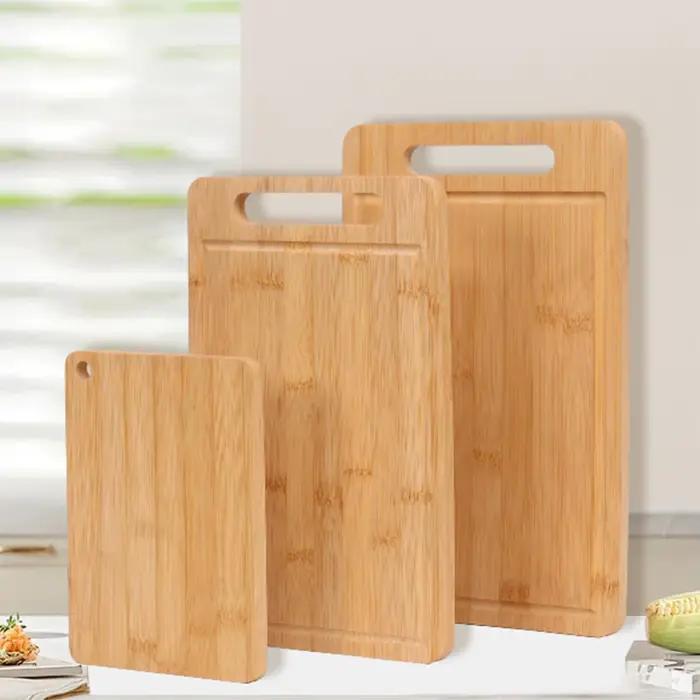 Planche à découper en bois