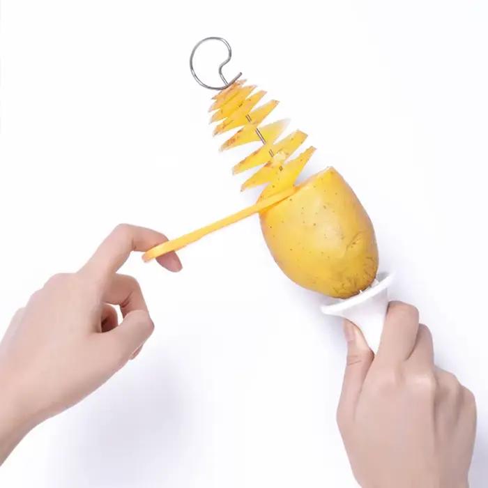 Coupe-pommes de terre en spirale