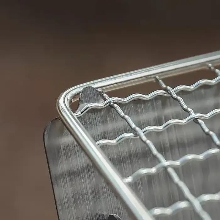 Barbecue à charbon de bois pliant pour camping et randonnée, facile à assembler et à nettoyer, idéal pour les repas en plein air et les événements familiaux