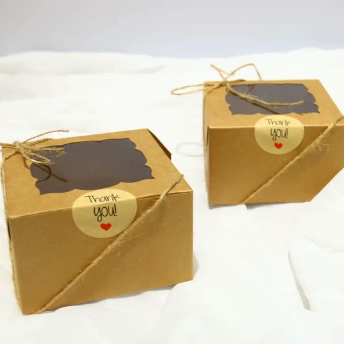 Boîtes à gâteaux blanches avec fenêtre, boîte à gâteaux en carton carré, fournitures de décoration de gâteaux, cadeau mis en œuvre, 10x10x6cm, 50 pièces