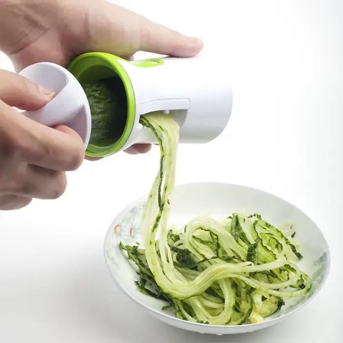 Trancheuse à légumes créative, machine à nouilles spaghetti, entonnoir en spirale, broyeur de légumes, râpe
