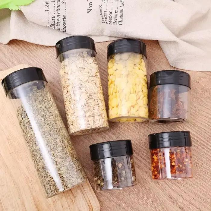 Pots à épices en plastique avec couvercles Shaker