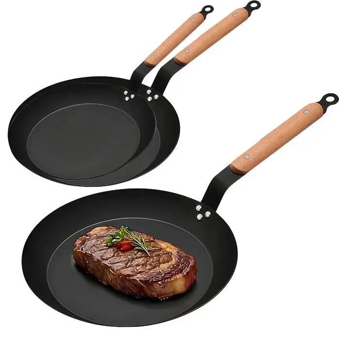 Poêle à frire en acier au carbone antiadhésive avec manche en bois, finition martelée sans revêtement, compatible avec toutes les plaques de cuisson