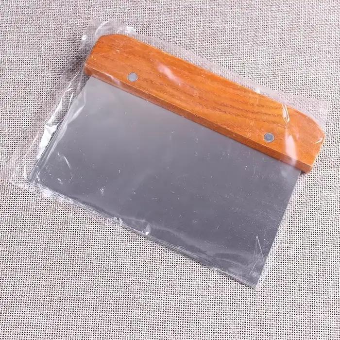 Hachoir à pâtes en acier inoxydable avec manche en bois