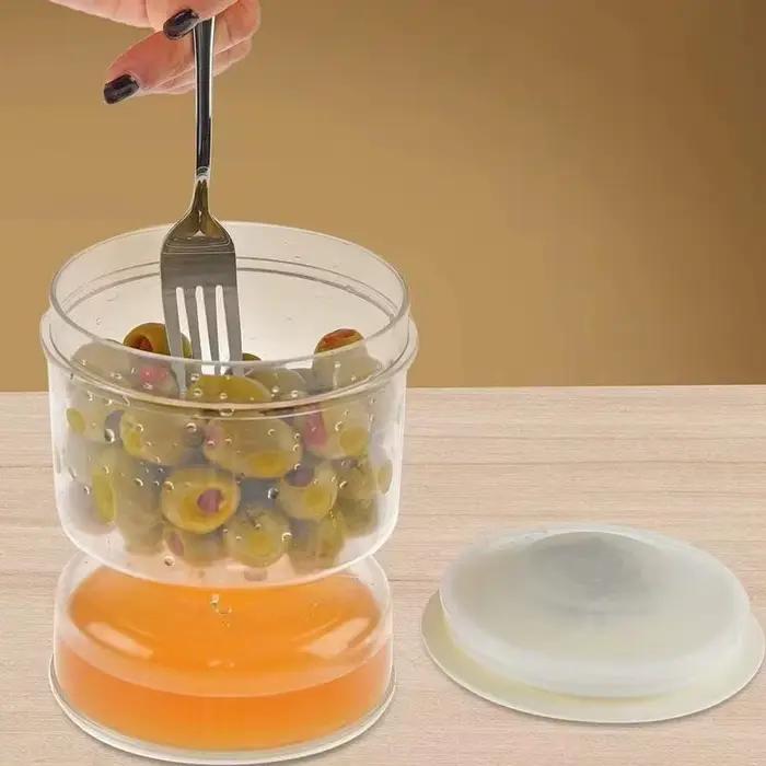 Pot de cornichons, distributeur sec et humide