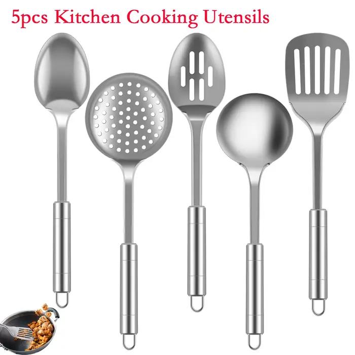 Ensemble d'ustensiles de cuisine