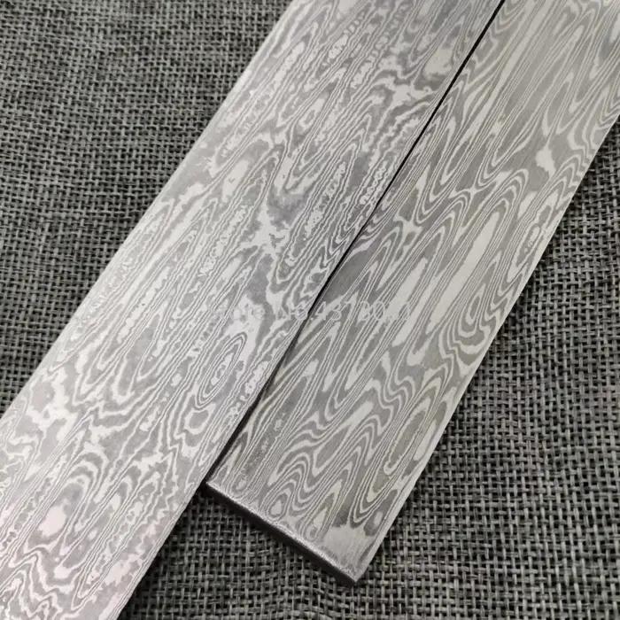 Lame de Couteau Multifonction Damas en Acier Inoxydable pour Bricolage Maison et Création Occasions Spéciales