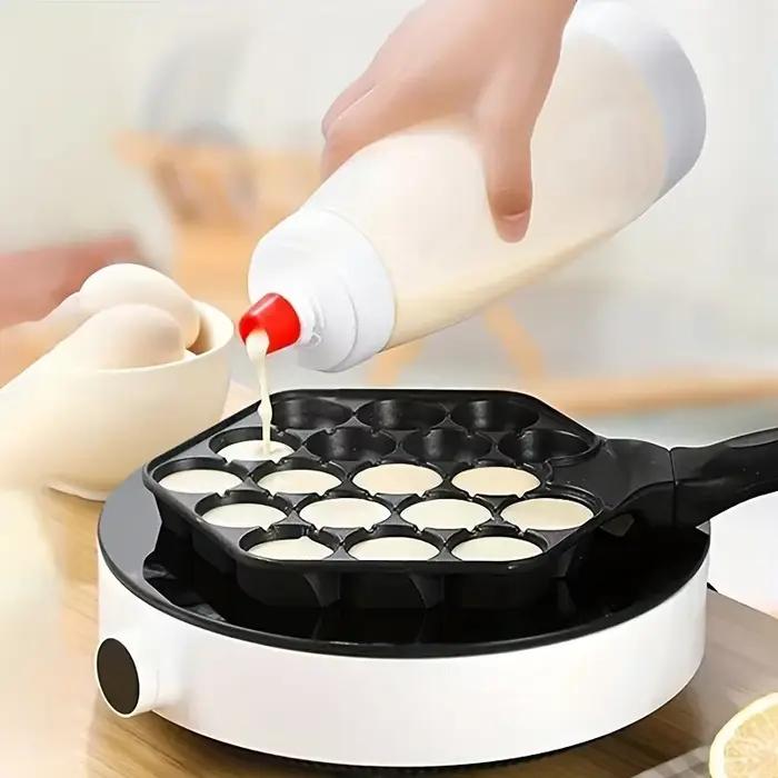 Distributeur de pâte à crêpes avec fouet métallique pour une cuisson de qualité restaurant - Parfait