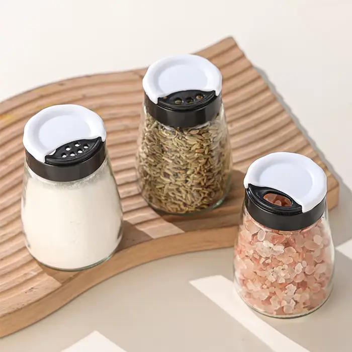 Une bouteille en plastique et verre Transparent pour la cuisine