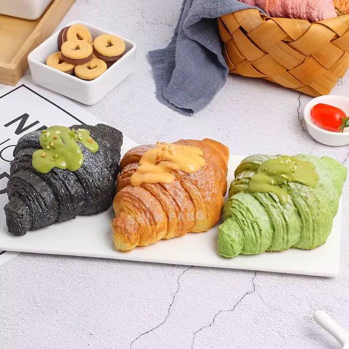 1 pièces rebond lent judicieux pain pétrissage simulation croissants pop bouffées modèle alimentaire accessoires de tir ornements de fenêtre