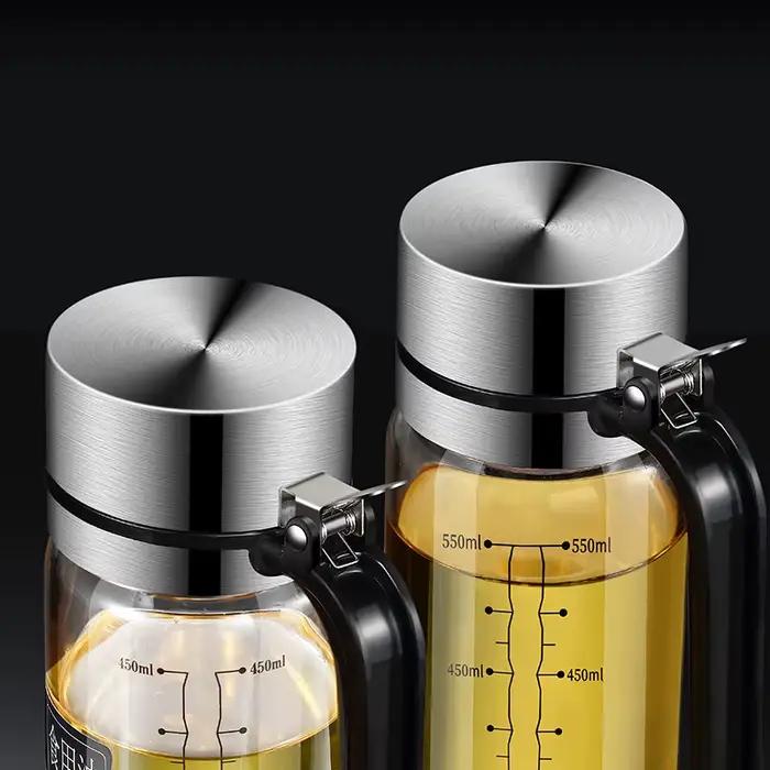 Bouteille d'huile en verre avec couvercle rabattable