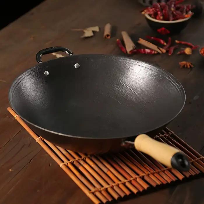 Pot en fer pour porc de style ancien, poêle en fonte, poêle antiadhésive non revêtue pour la maison, poêle à fond rond
