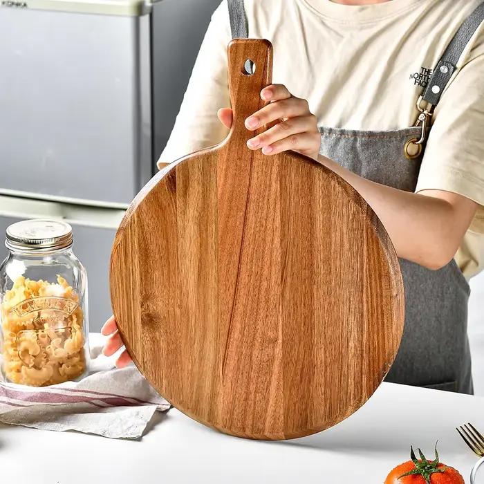 Planche à pizza ronde en bois rouge pour la cuisine et le service, découpe, présentation de gâteaux, cadeau pour les chefs et les amateurs de cuisine