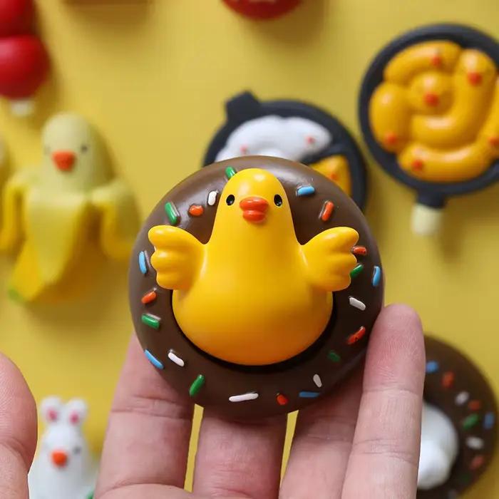 Autocollant de réfrigérateur de canard jaune, décoration de réfrigérateur mignon de bande dessinée, aimant de mur de photo, cadeau de jouet, produits culturels et créatifs