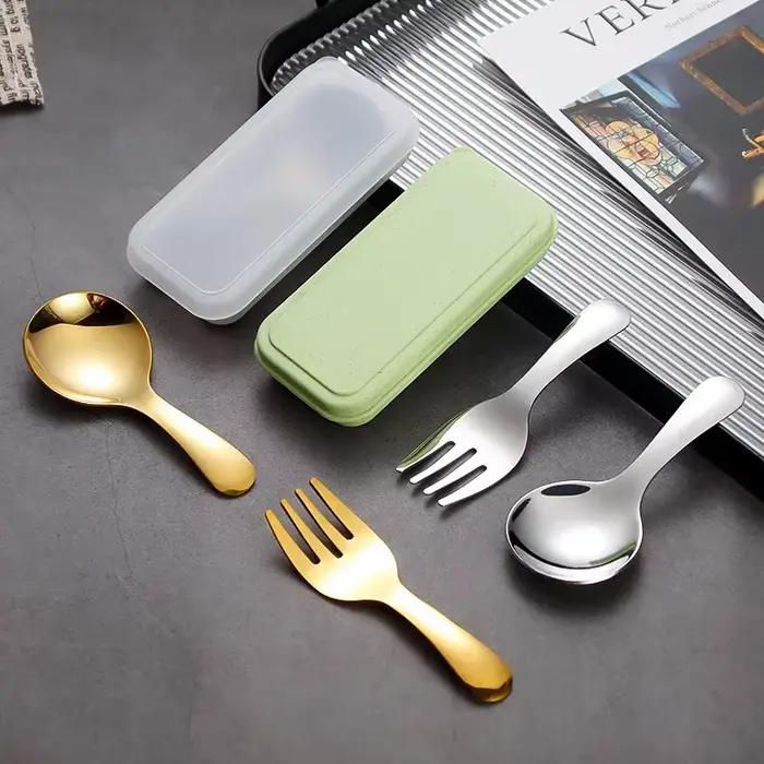 Une paire de couverts cuillère fourchette en acier inoxydable, inoffensif, cuillère ronde à manche court pliable, Portable, Dessert Bento voyage camping en plein air