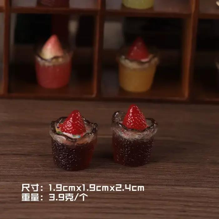 Lot de 5 mini-coupes de dessert croustillantes fraise Kawaii, accessoires DIY pour bijoux, artisanat miniature, décoration de maison de poupée, vente en gros