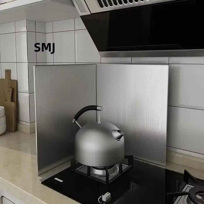 Déflecteur d'huile de cuisine en acier inoxydable