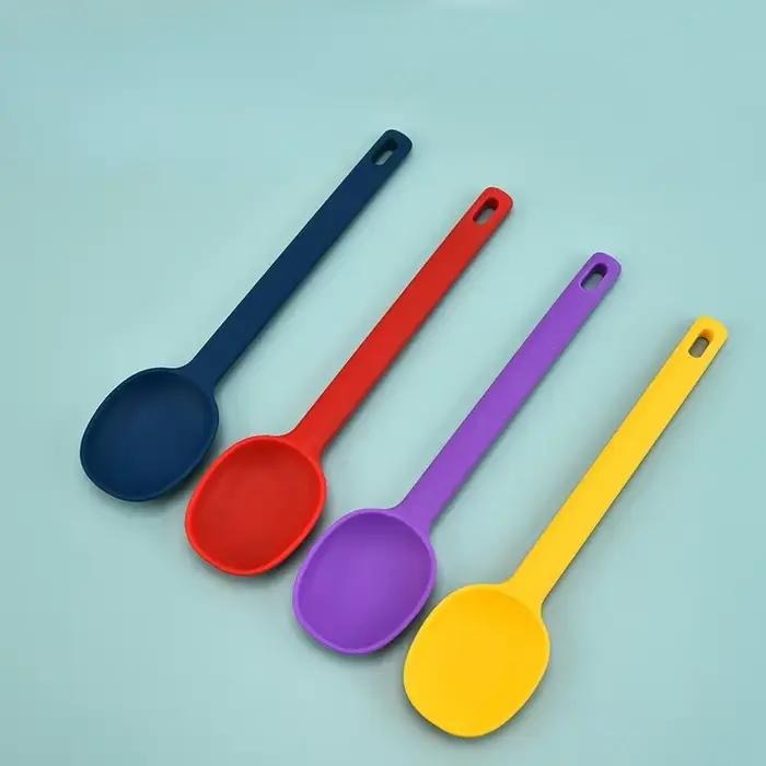 Grande cuillère à remuer en silicone, cuillère à salade, cuillère à assaisonnement de cuisine, cuillère à crème glacée, cuillère à gâteau, outil de cuisine, F2