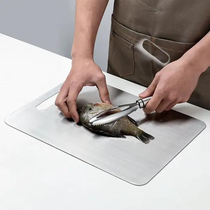 Planche à découper en acier inoxydable de haute qualité avec certification CE/UE pour cuisine et événements familiaux