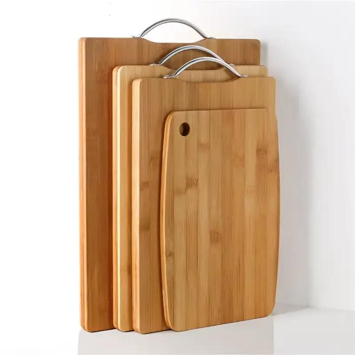 Planches à découper en bois de cuisine