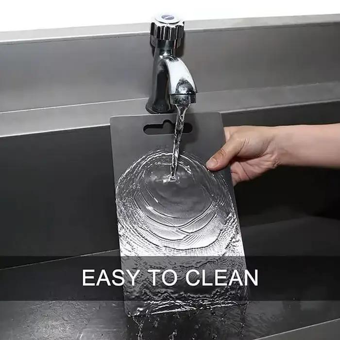 Planche à Découper en Titane pour Cuisine Planche en Acier Inoxydable 304 Épaissie Double Face De Qualité Alimentaire Portable pour Fruits et ViandePlanche de découpe épaisse Planche à découper en tit