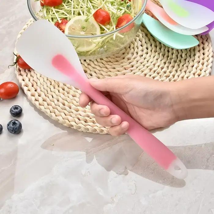 Cuillère de cuisine en Silicone de qualité alimentaire