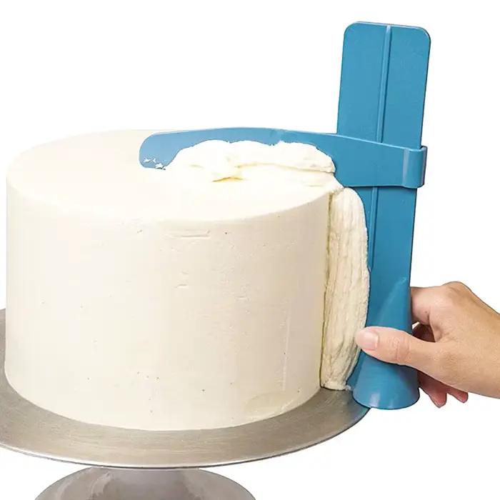 Grattoir à gâteau plus lisse