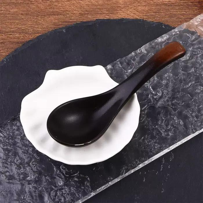 Ustensile de cuisine japonais