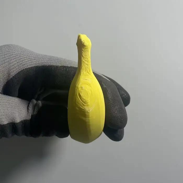 Impression 3D - Un autocollant de réfrigérateur en forme de banane. Donnez instantanément à votre réfrigérateur une touche artistique. Simple, pratique, élégant et raffiné
