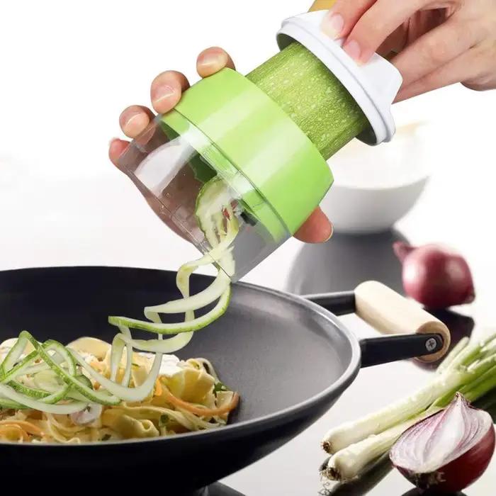 Coupe-légumes manuel en spirale