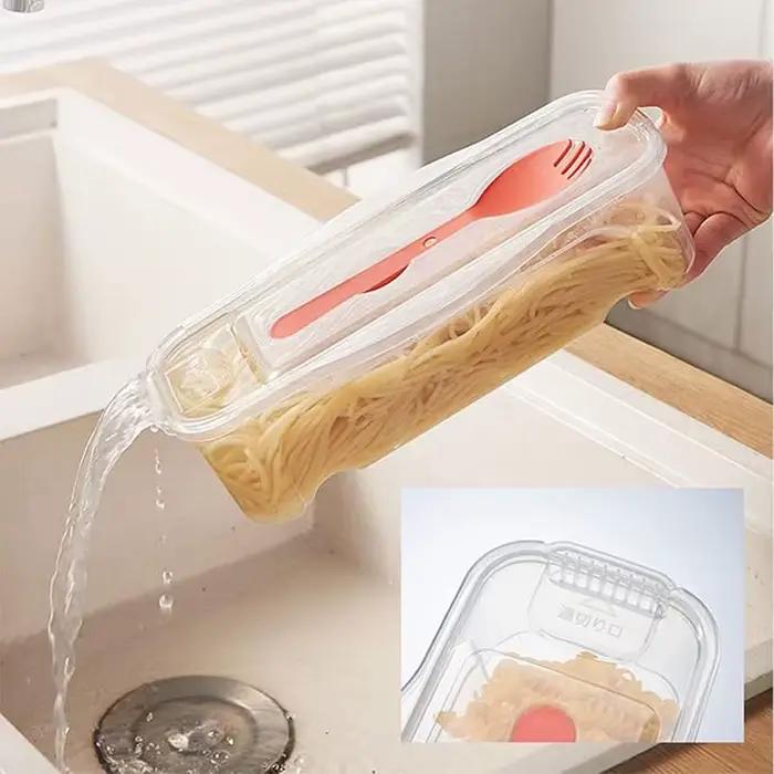 Boîte de cuisson de pâtes au micro-ondes avec filtre