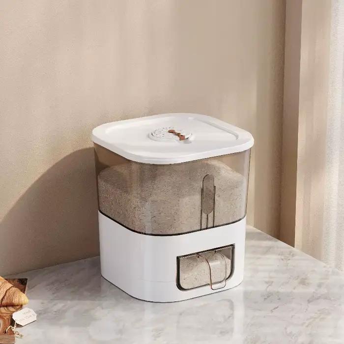Seau à riz domestique scellé