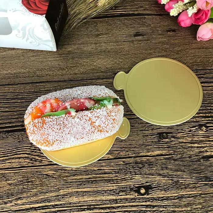 Planche à gâteau ronde