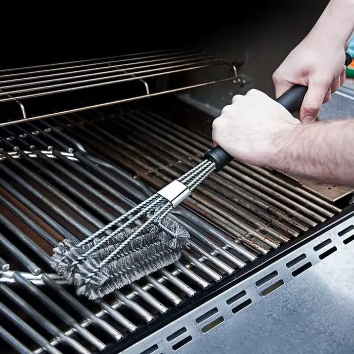 Brosse et grattoir pour Barbecue, accessoires de cuisine, Kit de Barbecue, brosse de nettoyage, outils en acier inoxydable, Triangle à poils métalliques, nouvelle collection