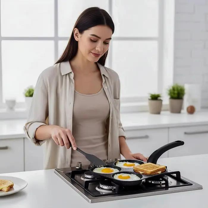 Poêle à œufs antiadhésive et polyvalente pour le petit-déjeuner