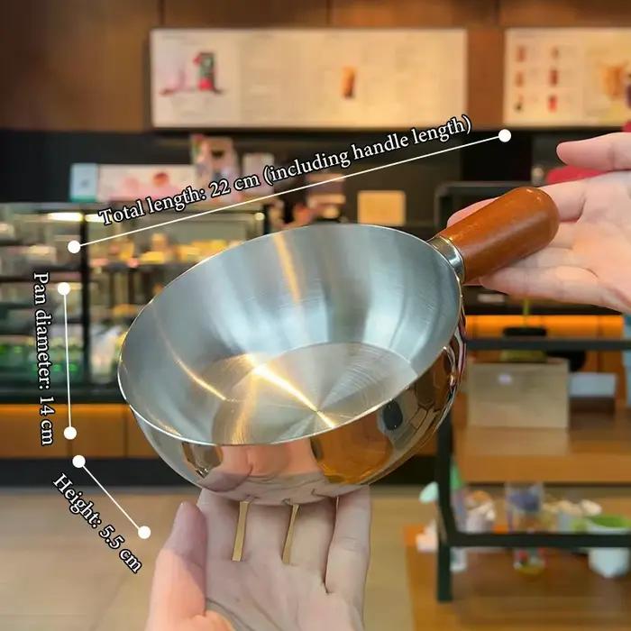 Casserole à lait en acier inoxydable avec poignée en bois, casserole de cuisson compacte, adaptée pour faire frire des œufs et réchauffer le lait. Fabriqué en acier inoxydable